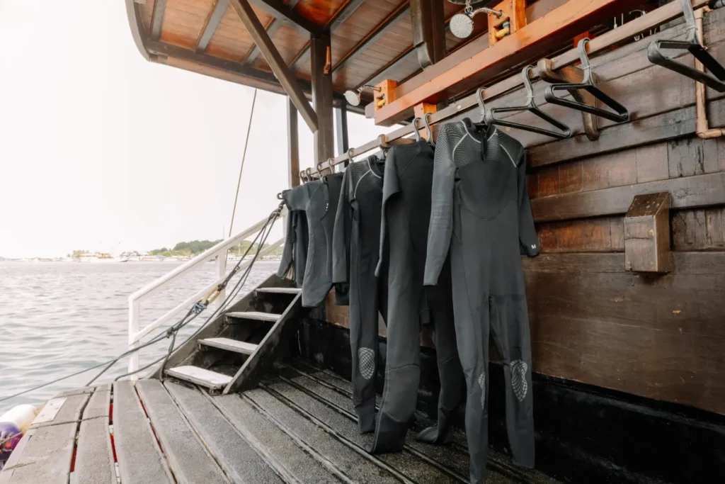 Dedicated stern dive platform on La Galigo