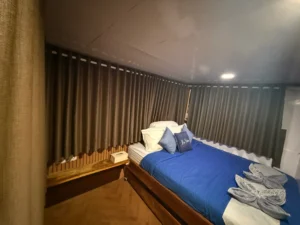 Private Cabin Sea View aboard La Nissa phinisi