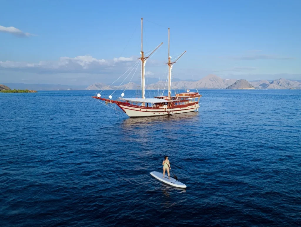Guests onboard Nataraja phinisi