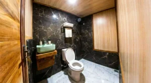 Sandal cabin ensuite bathroom aboard Naturalia Cruise