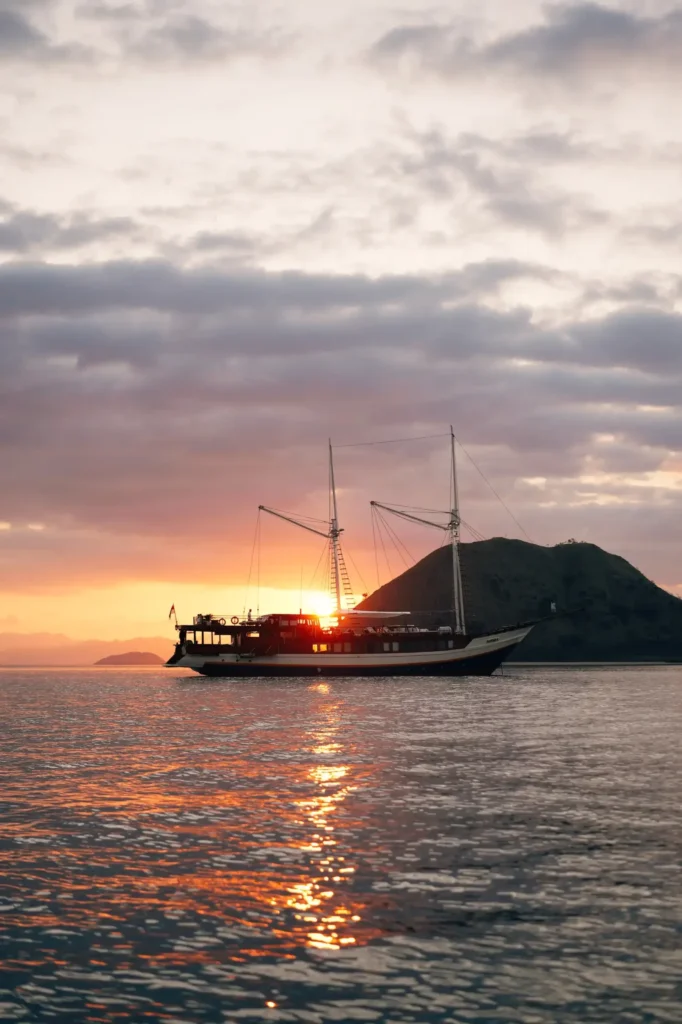 Open deck aboard the Nayara Cruise liveaboard