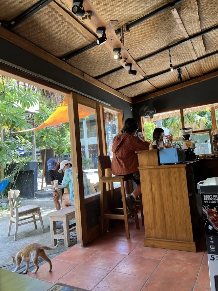 Elevate Espresso Cafe & Roastery in Labuan Bajo