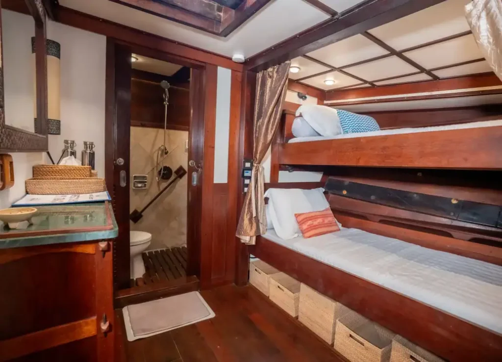 Twin Bunk Cabin with upper and lower beds aboard Katharina