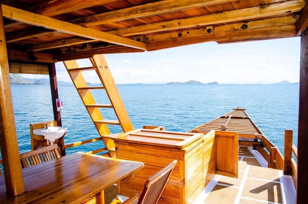 Outdoor dining area aboard Nusantara liveaboard