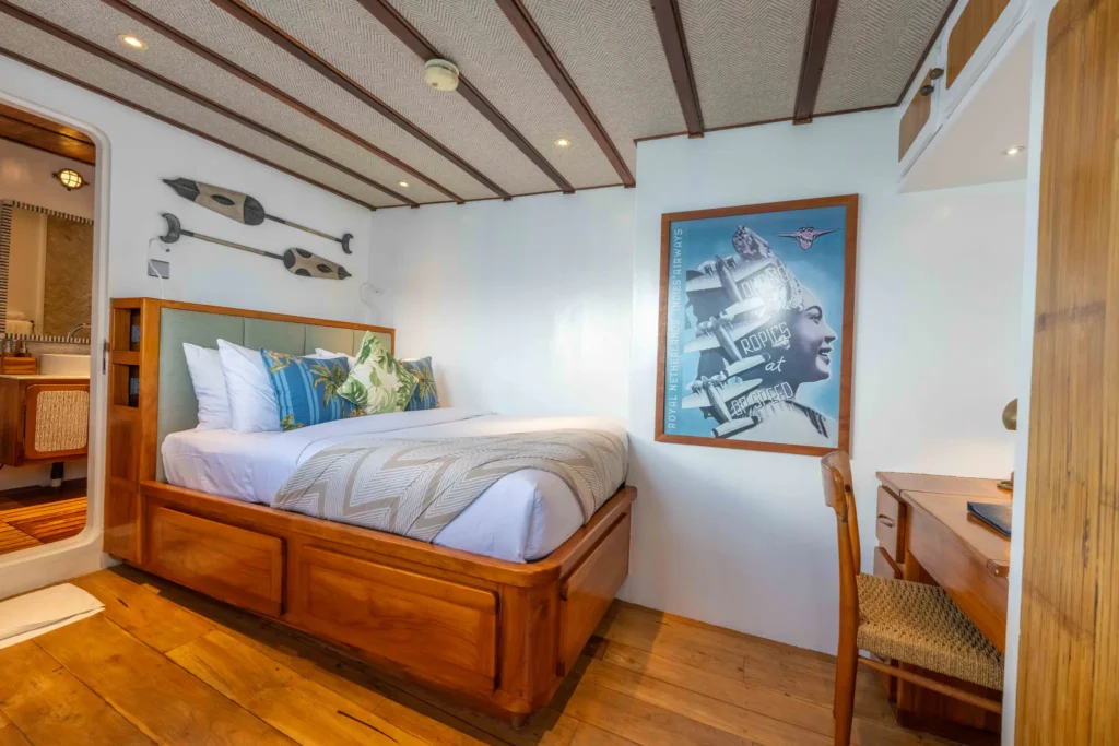 Rascal Cabin 1 with queen bed and private ensuite