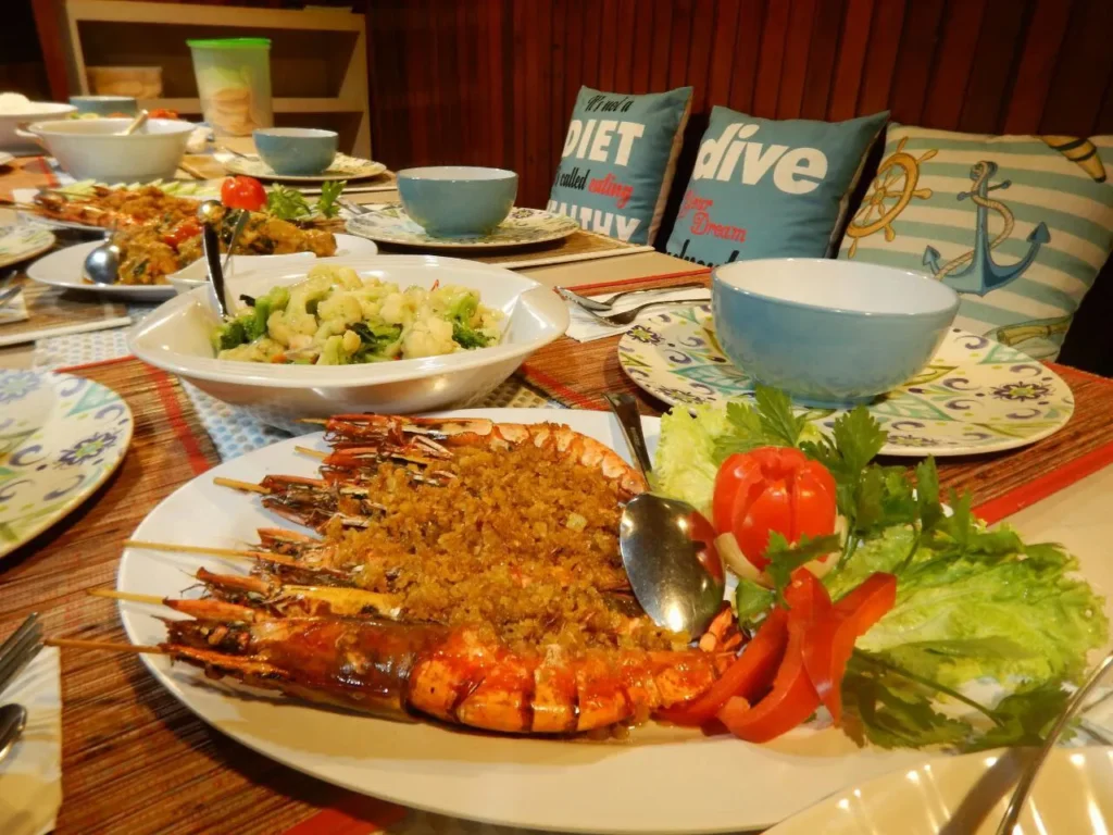 A meal prepared during a Thalassa 1 Komodo cruise