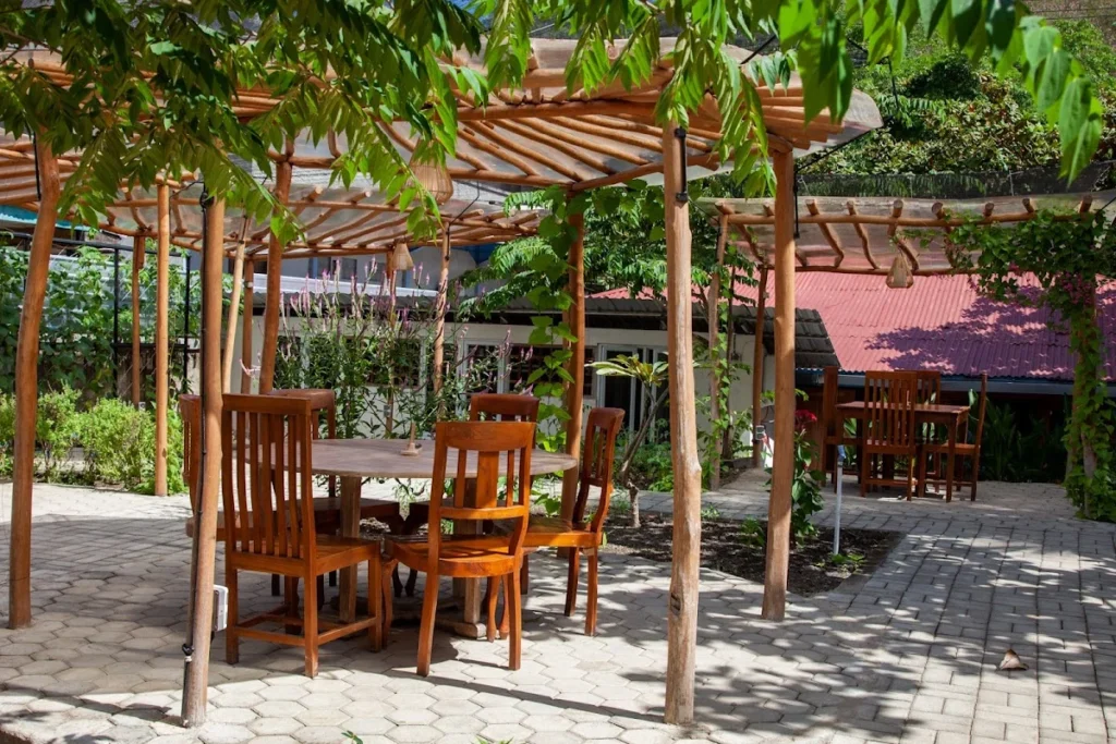 Warung Warung Labuan Bajo interior and ambience in Labuan Bajo