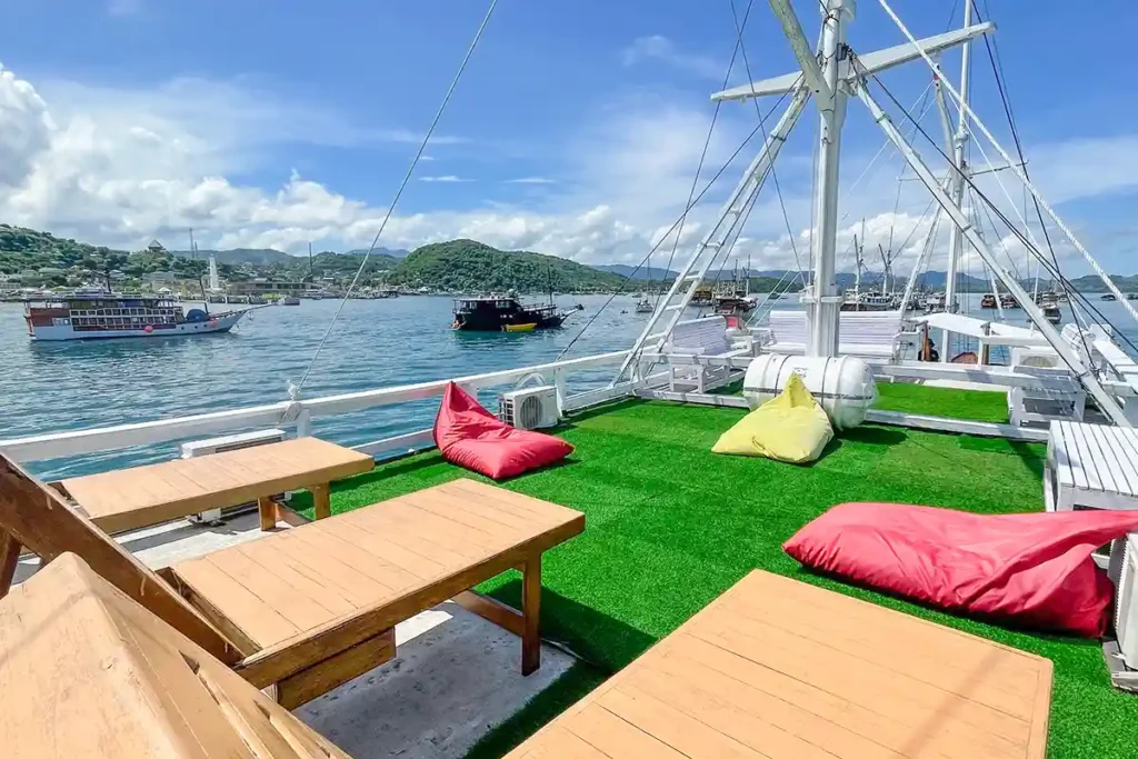 Open infinity deck with casual seating aboard Zada Hela